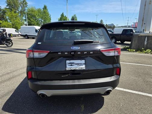 2022 Ford Escape S