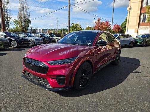 2025 Ford Mustang Mach-E GT