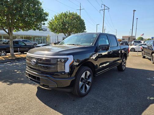 Agate Black Metallic 2025 Ford F-150 Lightning Platinum