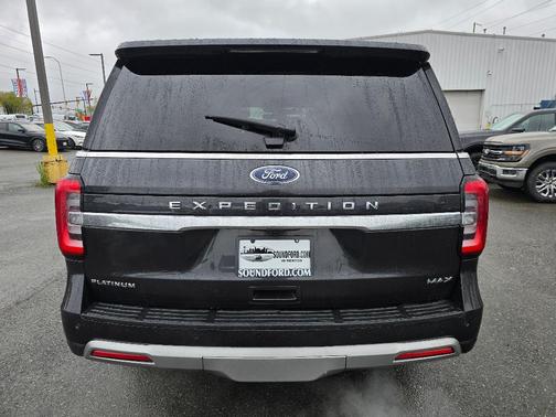 2023 Ford Expedition Max Platinum