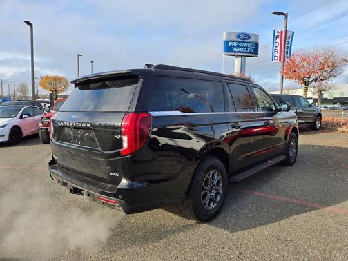 2025 Ford Expedition Max Active
