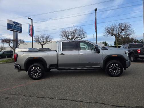 2024 GMC Sierra 2500 Denali Ultimate