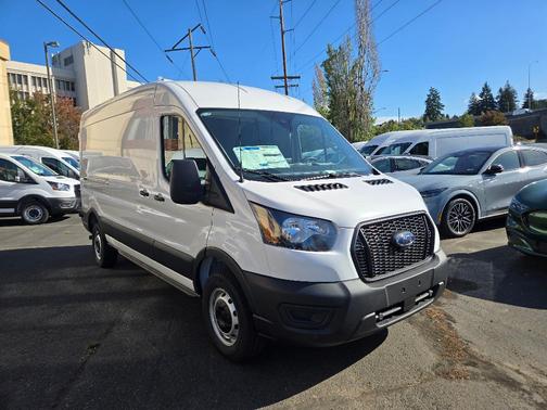 2025 Ford Transit-250 148 WB Medium Roof Cargo
