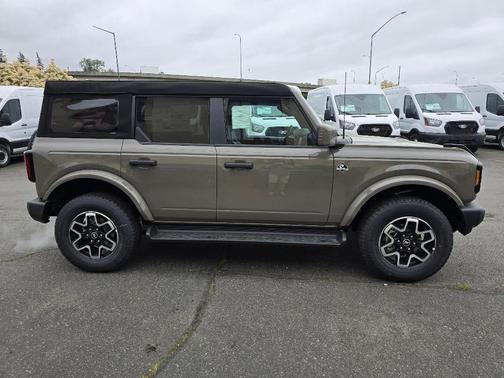 Gray 2026 Ford Bronco Outer Banks