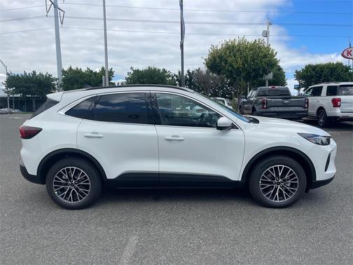 2025 Ford Escape PHEV