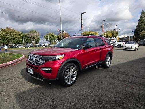 2022 Ford Explorer Platinum