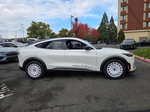 Star White 2025 Ford Mustang Mach-E GT