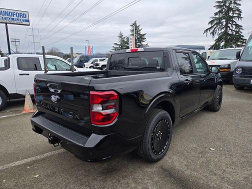 2026 Ford Maverick Lobo High