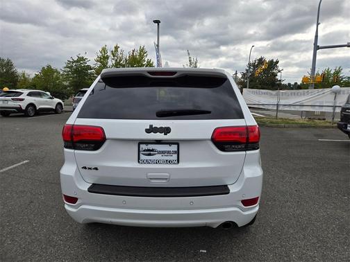 2020 Jeep Grand Cherokee Laredo