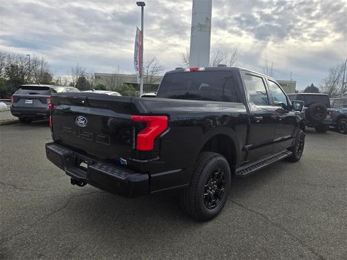 2025 Ford F-150 Lightning XLT