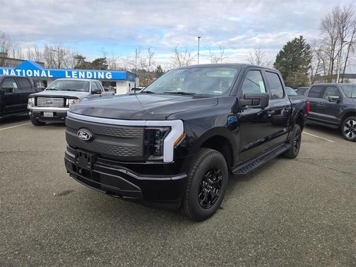 2025 Ford F-150 Lightning XLT