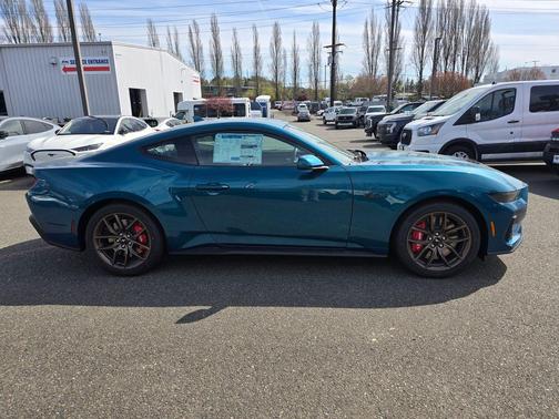 2026 Ford Mustang GT Premium