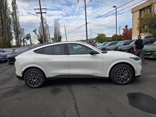 Star White 2025 Ford Mustang Mach-E Premium
