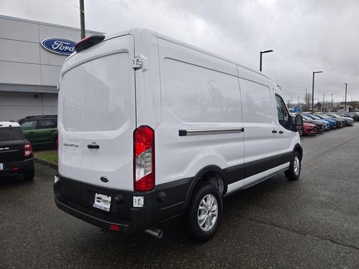 Oxford White 2025 Ford Transit-250 148 WB Medium Roof Cargo