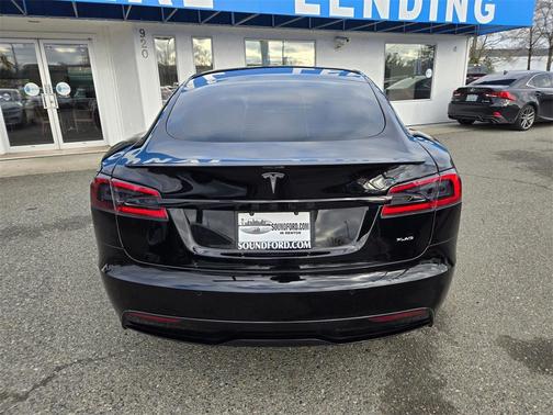 2021 Tesla Model S Plaid