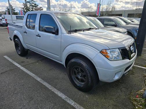 2015 Nissan Frontier SV