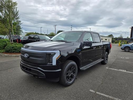 2025 Ford F-150 Lightning XLT