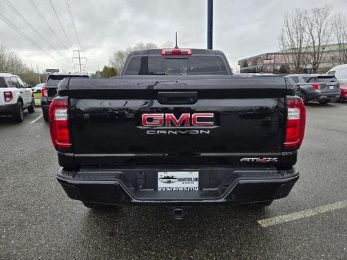 2024 GMC Canyon AT4X