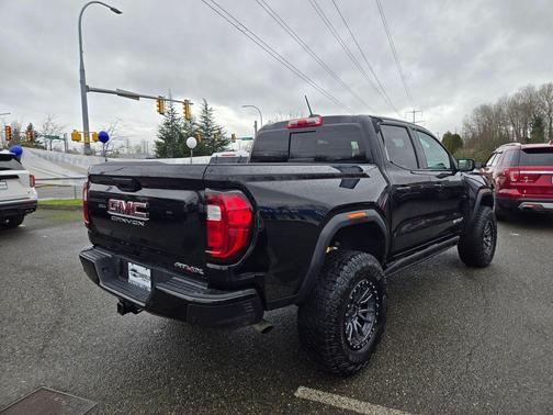 2024 GMC Canyon AT4X