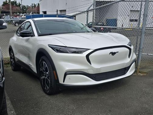 White Metallic 2025 Ford Mustang Mach-E Select