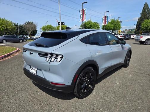 2024 Ford Mustang Mach-E Select