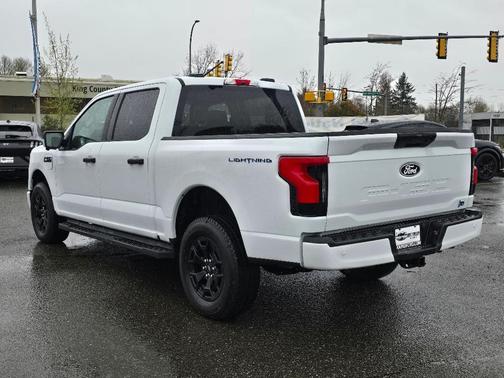 2025 Ford F-150 Lightning XLT