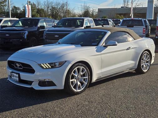 2015 Ford Mustang EcoBoost Premium
