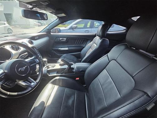2017 Ford Mustang EcoBoost Premium