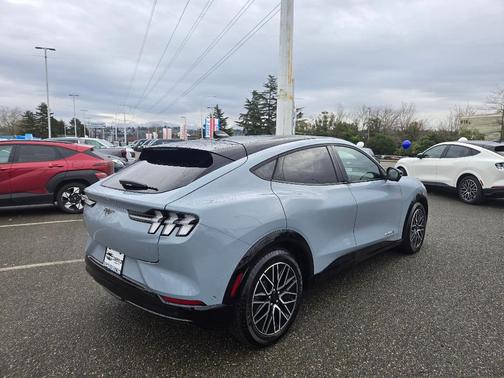 2024 Ford Mustang Mach-E Premium