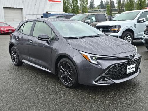 2026 Toyota Corolla Hatchback SE