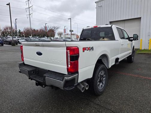 2025 Ford F-350 Lariat Super Duty