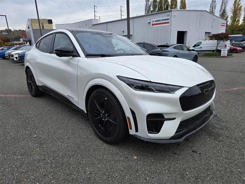 2025 Ford Mustang Mach-E GT