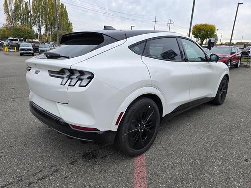 2025 Ford Mustang Mach-E GT