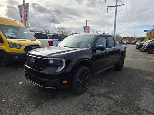 2025 Ford Maverick Lariat