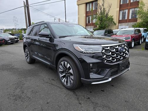 Agate Black Metallic 2026 Ford Explorer Platinum
