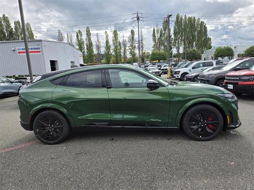 2025 Ford Mustang Mach-E GT