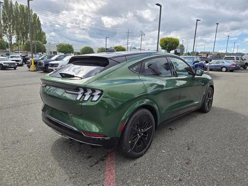 2025 Ford Mustang Mach-E GT