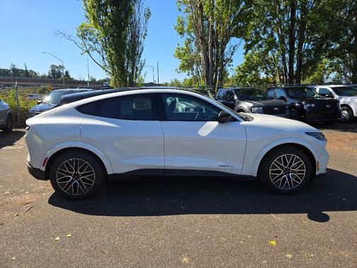 Star White 2025 Ford Mustang Mach-E Premium