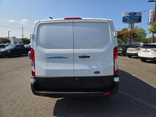 2023 Ford E-Transit Base