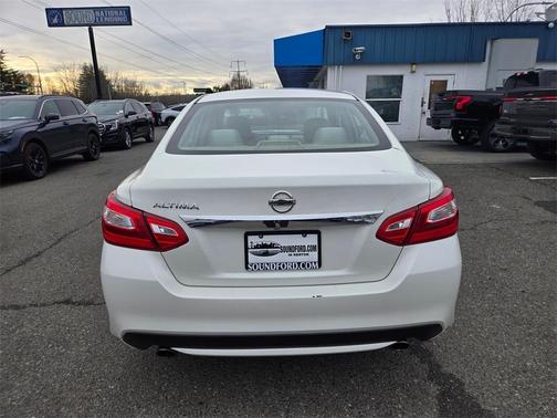 2016 Nissan Altima 2.5 S