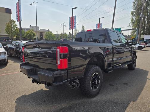 2025 Ford F-350 Platinum