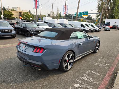 2025 Ford Mustang GT Premium