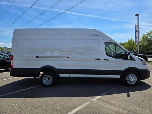 2025 Ford Transit-350 Base