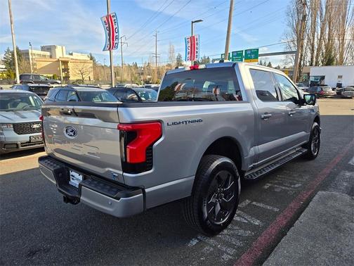 2024 Ford F-150 Lightning Flash