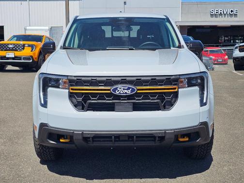 Space White Metallic 2026 Ford Maverick Tremor