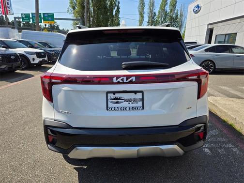 2024 Kia Seltos SX