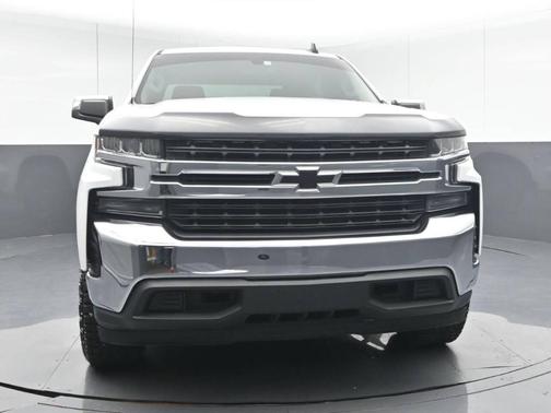 White 2019 Chevrolet Silverado 1500 LT