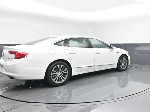 2017 Buick LaCrosse Premium