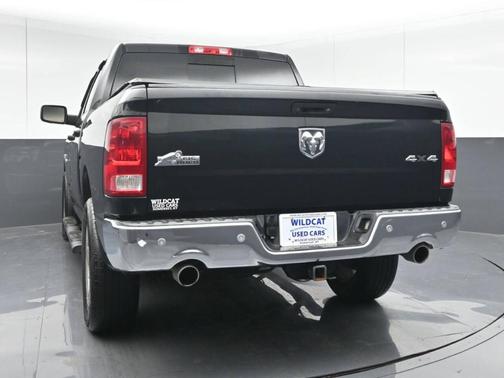 2016 RAM 1500 SLT