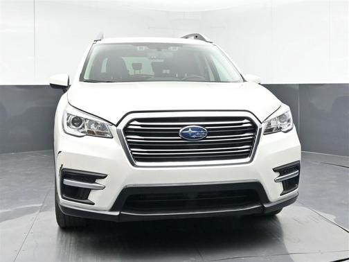 Crystal White Pearl 2019 Subaru Ascent Premium 7-Passenger